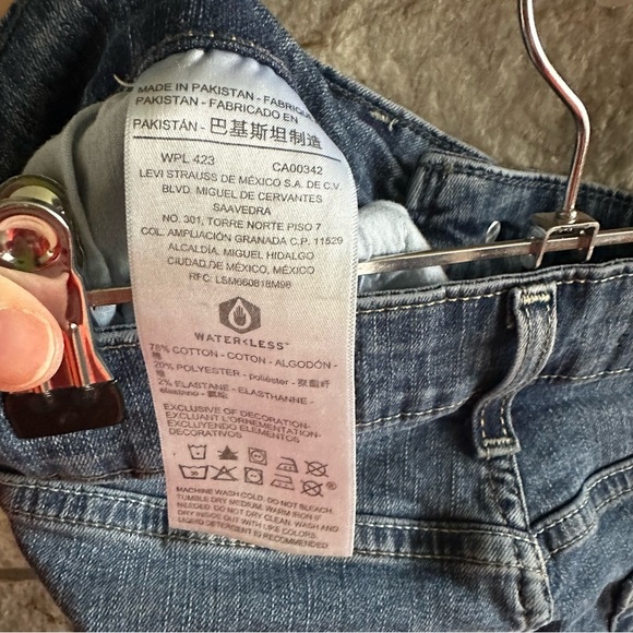 Levi Strauss Signature Mid Rise Straight Classic Blue Women's Jeans 8M - Picture 5 of 6